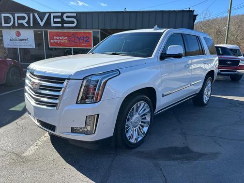 2017 Cadillac Escalade Platinum