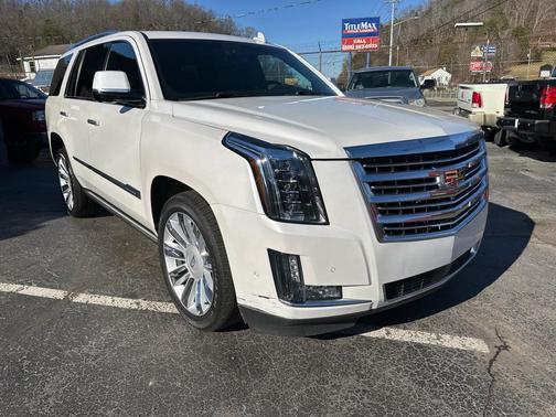 2017 Cadillac Escalade Platinum