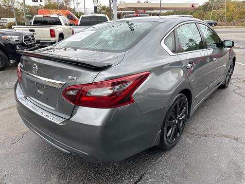 2017 Nissan Altima 2.5 SR