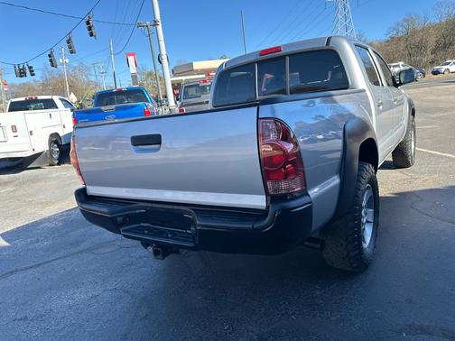2014 Toyota Tacoma Base