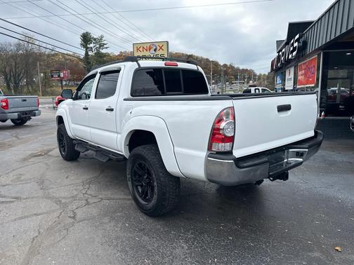 2015 Toyota Tacoma Base
