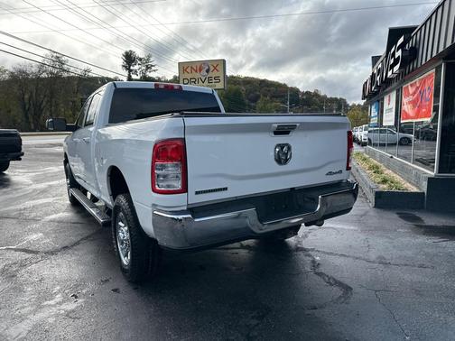 2019 RAM 2500 Big Horn Crew Cab 4x4 6'4' Box