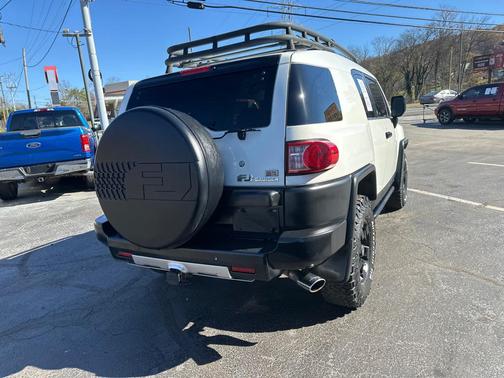 2008 Toyota FJ Cruiser Base