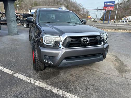 2014 Toyota Tacoma Base