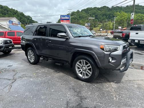 Magnetic Gray Metallic 2018 Toyota 4Runner TRD Off Road Premium