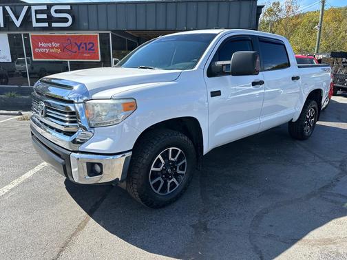 2014 Toyota Tundra SR5