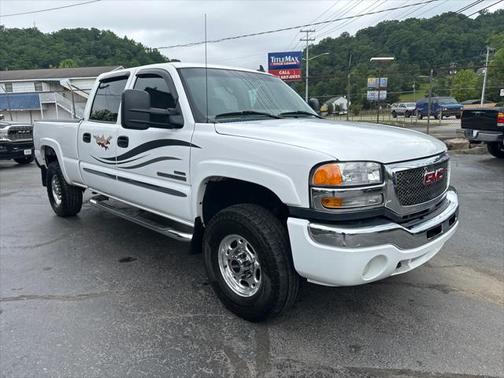 2006 GMC Sierra 2500 SLT H/D Crew Cab