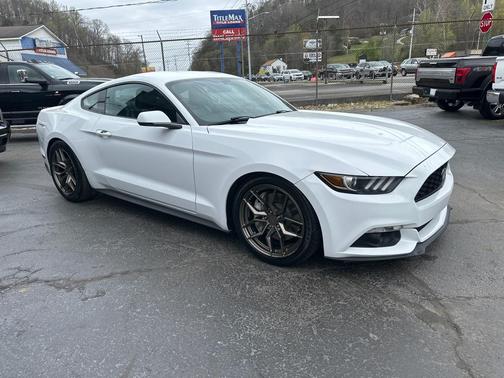 2017 Ford Mustang EcoBoost