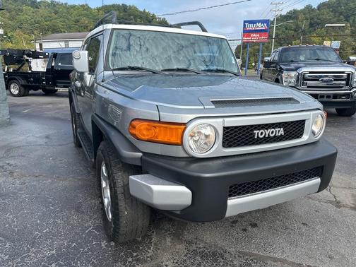 2010 Toyota FJ Cruiser Base