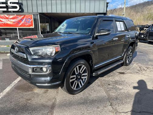 2014 Toyota 4Runner SR5