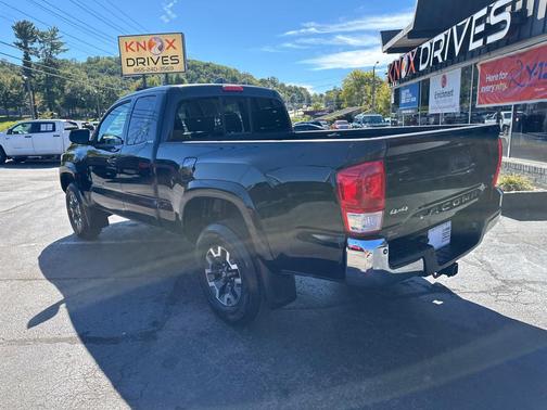 Black 2016 Toyota Tacoma Base