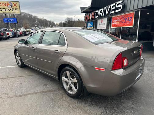 2011 Chevrolet Malibu 1LT