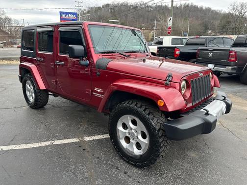 2013 Jeep Wrangler Unlimited Sahara