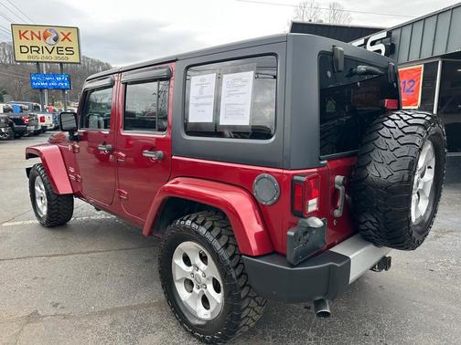 2013 Jeep Wrangler Unlimited Sahara