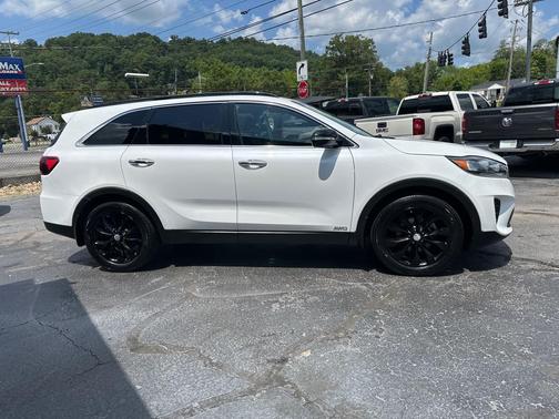 Snow White Pearl 2019 Kia Sorento S