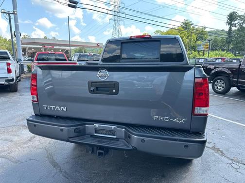 2014 Nissan Titan PRO-4X