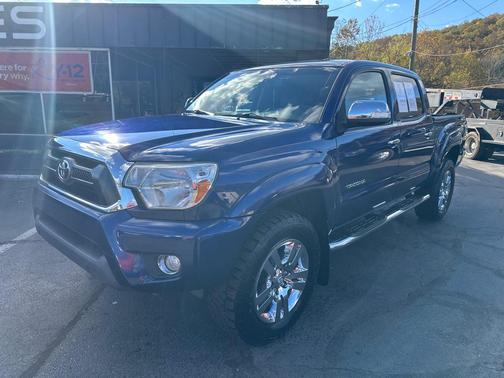 2014 Toyota Tacoma Base