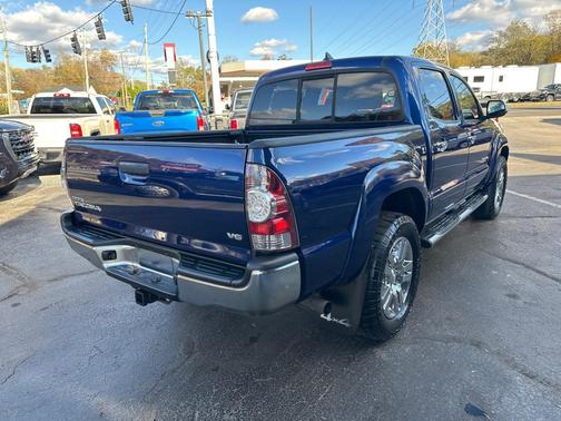 2014 Toyota Tacoma Base