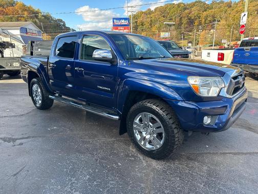 2014 Toyota Tacoma Base