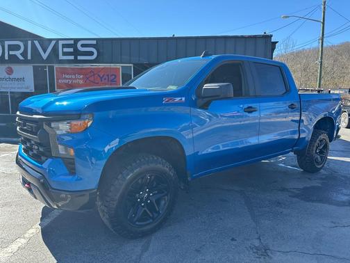 2022 Chevrolet Silverado 1500 Custom Trail Boss