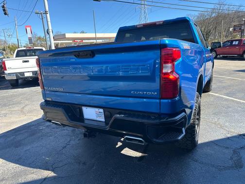 2022 Chevrolet Silverado 1500 Custom Trail Boss
