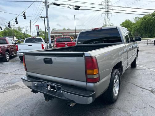 SILVER 2000 Chevrolet Silverado 1500 LT Extended Cab