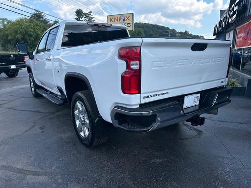 WHITE 2020 Chevrolet Silverado 2500 LTZ