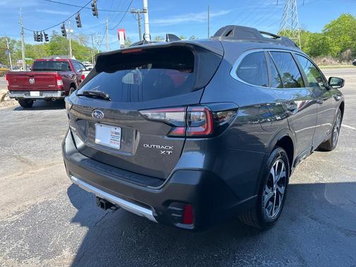 Magnetite Gray Metallic 2021 Subaru Outback Limited XT