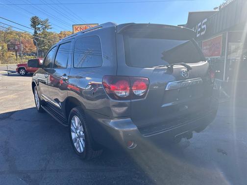 2019 Toyota Sequoia Platinum