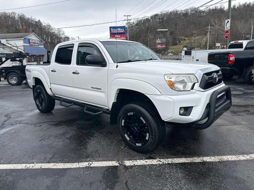 2015 Toyota Tacoma Base
