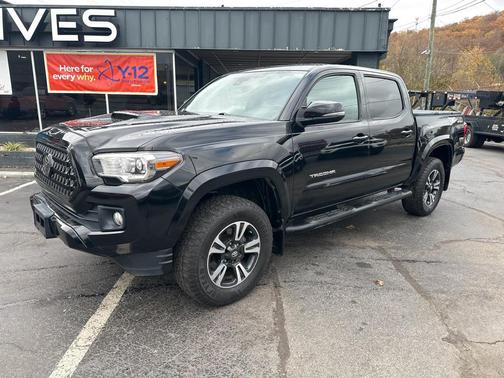 2019 Toyota Tacoma TRD Sport