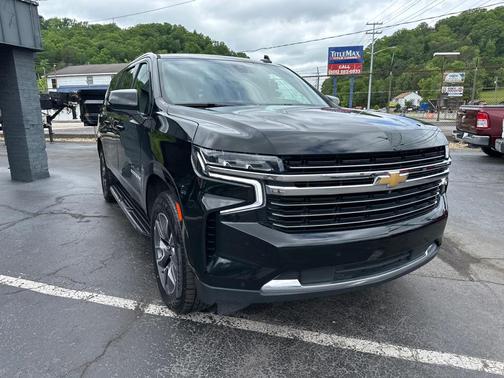Black 2021 Chevrolet Suburban LT