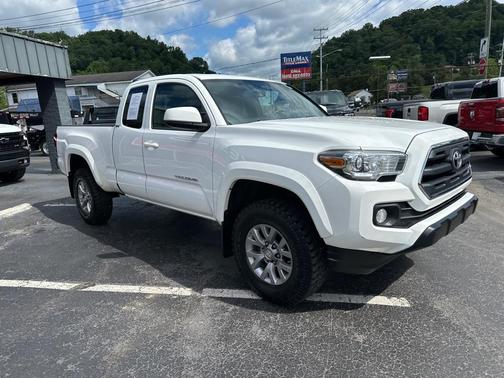Super White 2016 Toyota Tacoma Base