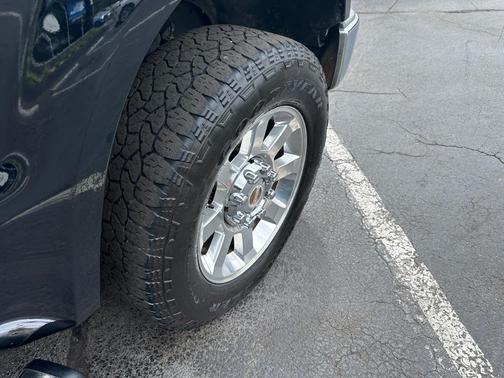 Black Clearcoat 2008 Ford F-250 Super Duty