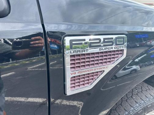Black Clearcoat 2008 Ford F-250 Super Duty