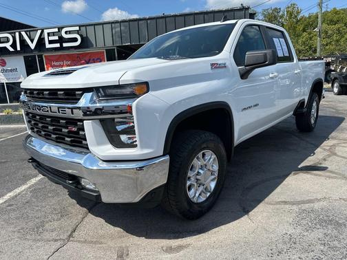 WHITE 2020 Chevrolet Silverado 2500 LT