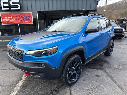 2021 Jeep Cherokee Trailhawk