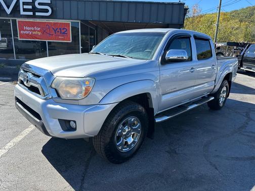2013 Toyota Tacoma Base
