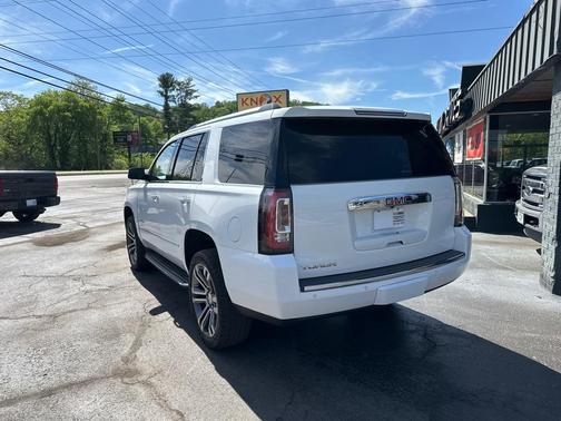 WHITE 2017 GMC Yukon Denali