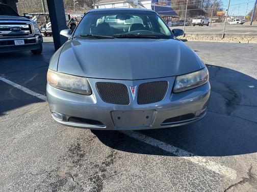 2005 Pontiac Bonneville GXP