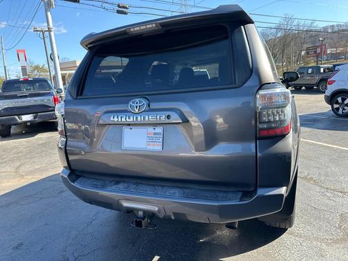 2016 Toyota 4Runner SR5 Premium