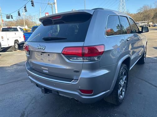 2020 Jeep Grand Cherokee Overland