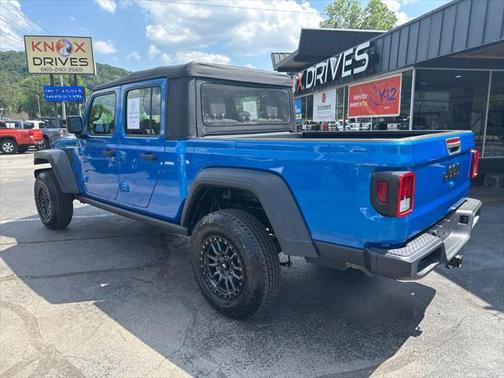 2020 Jeep Gladiator Sport