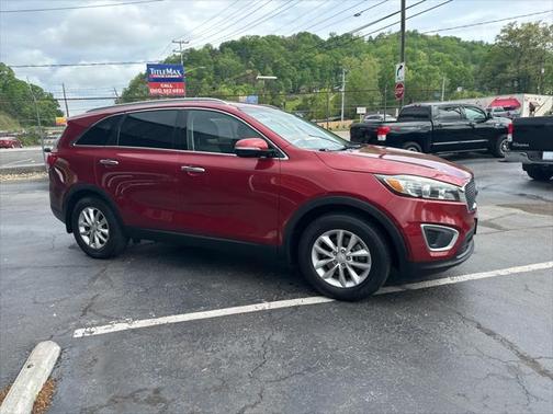 2017 Kia Sorento LX
