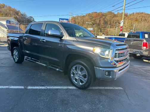 2014 Toyota Tundra Platinum