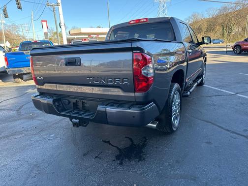2014 Toyota Tundra Platinum