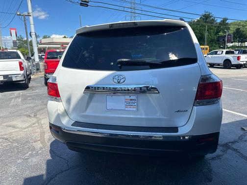 Blizzard Pearl 2013 Toyota Highlander Limited