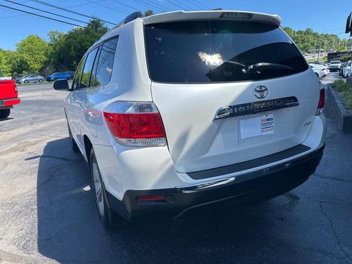 Blizzard Pearl 2013 Toyota Highlander Limited