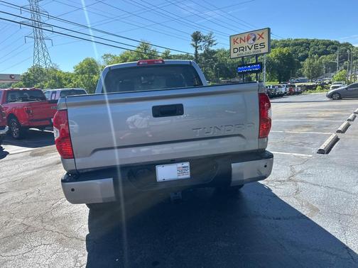 Silver Sky Metallic 2018 Toyota Tundra SR5