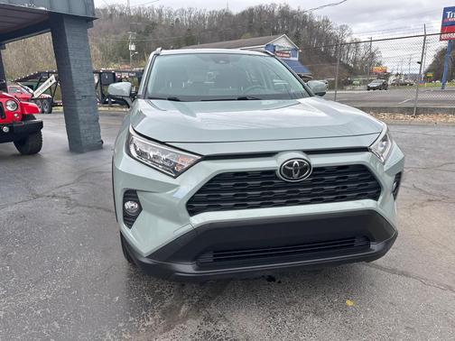 Lunar Rock 2019 Toyota RAV4 XLE
